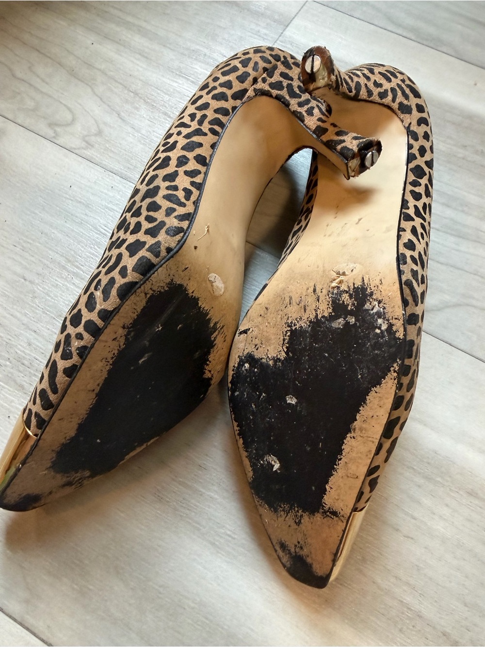 Lot of 3 well worn Women’s Shoes 6.5-7.5 - Picture 6 of 14